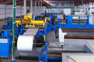 Высокоскоростная линия продольной резки рулонного металла